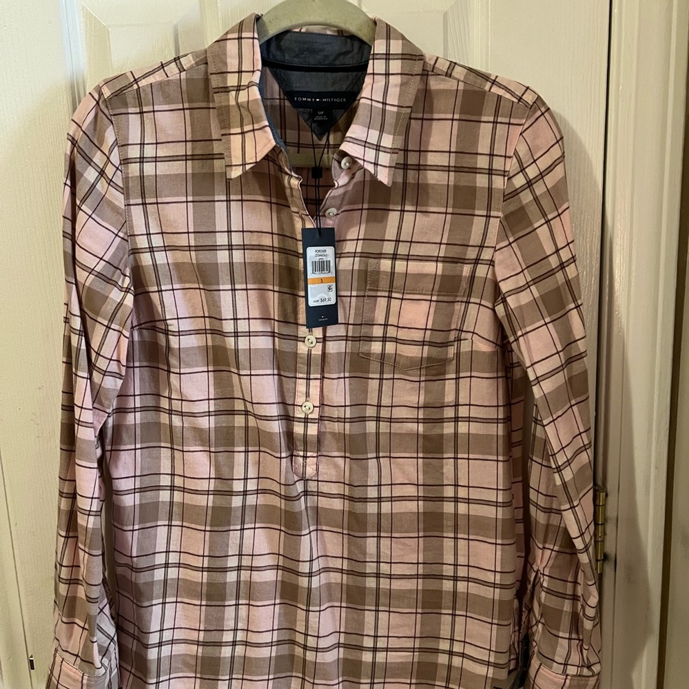 Tommy Hilfiger flannel, three-quarter button-down flannel